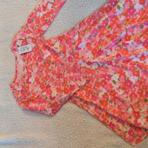 Long sleeve flower dress - small - Picture 1 of 1